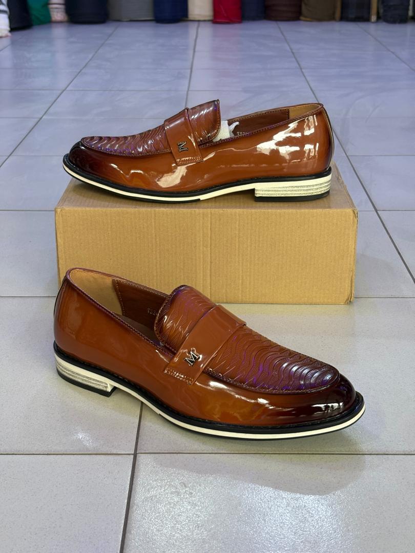 Mocassin Vernis Croco Embossé – Chaussure Homme Luxe Noir & Cognac