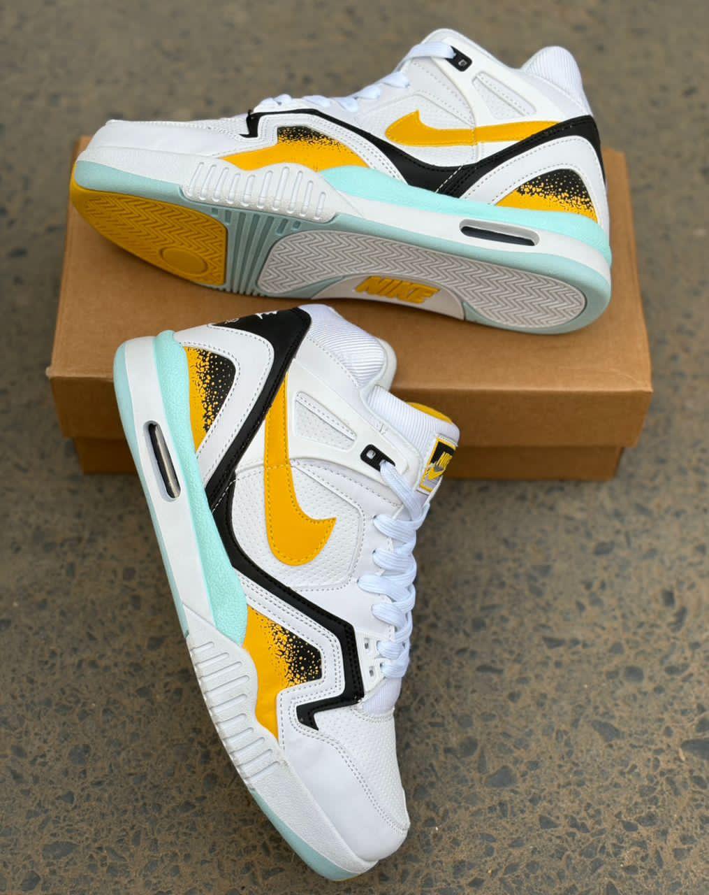 Nike Air Tech Challenge II – Baskets Homme Multi-Coloris